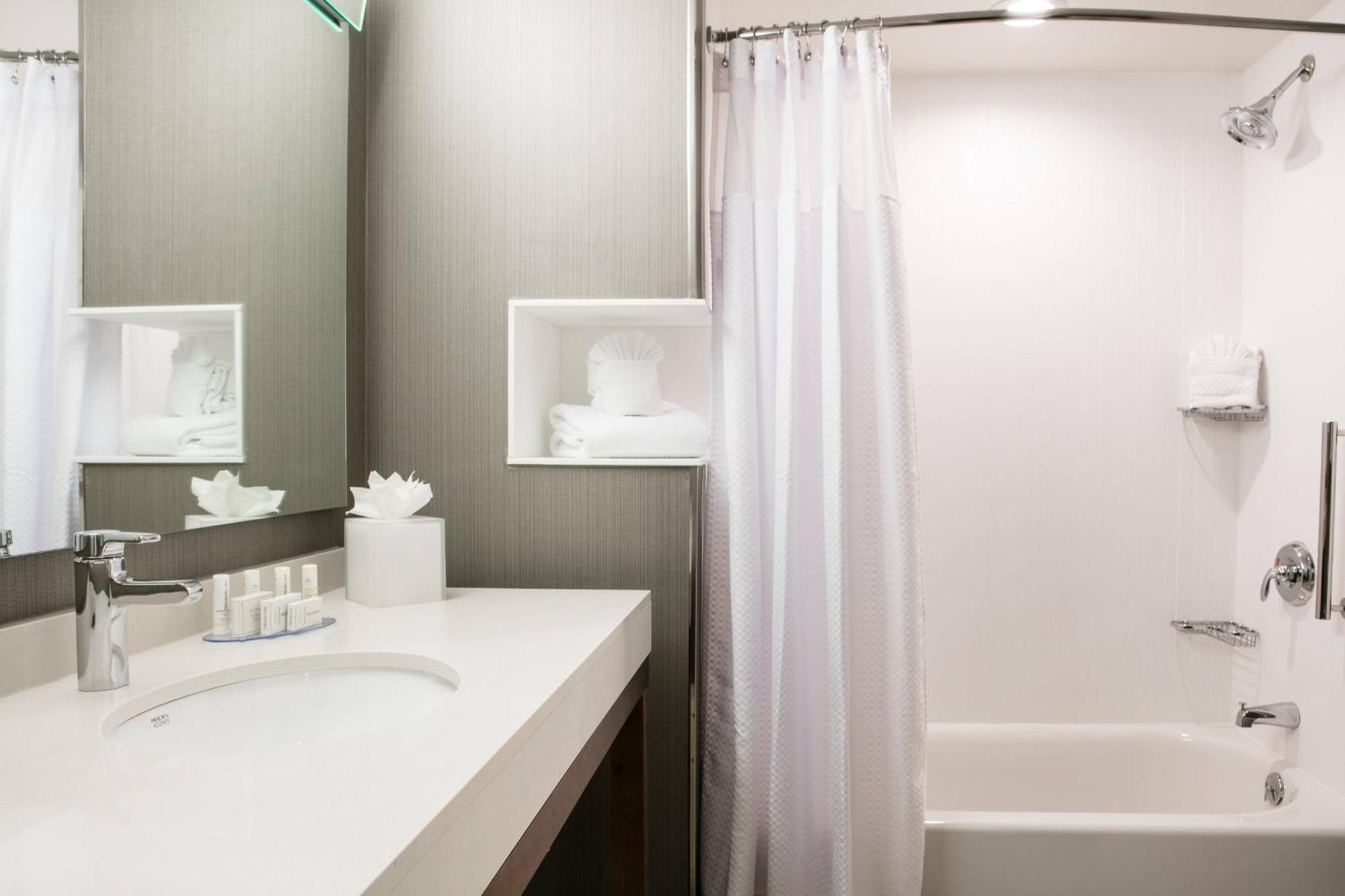 Courtyard By Marriott Omaha Bellevue At Beardmore Event Center Luaran gambar